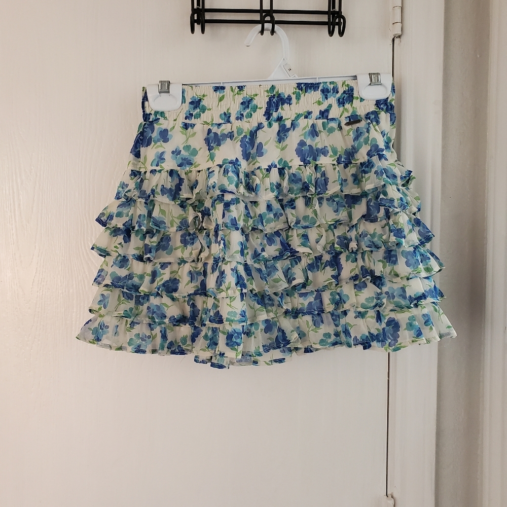 Small Mini Hollister Skirt White with Blue Flowers